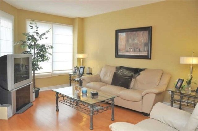 53 Myrtle Ave, St. Catharines, L2M 5W2 | Image 2