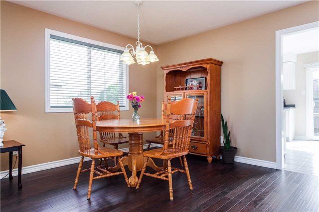 61 Stollar Blvd, Barrie, L4M6N3 | Image 3