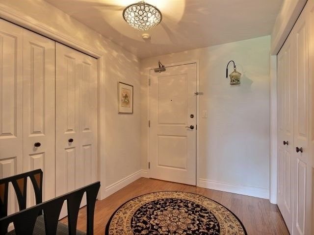Room1
