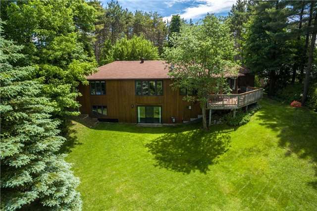 16 Highland Dr, Oro-Medonte, L0L2L0 | Image 2
