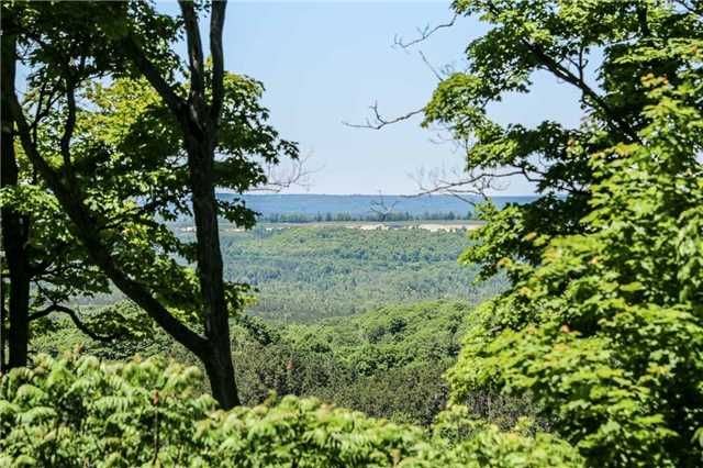 16 Highland Dr, Oro-Medonte, L0L2L0 | Image 3