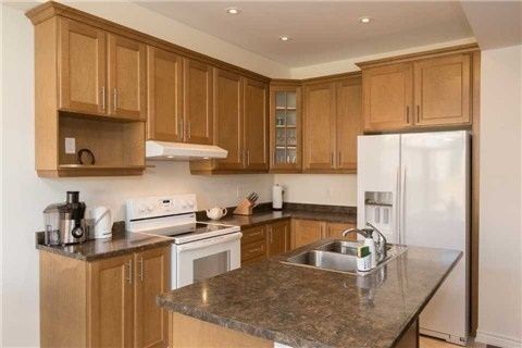 7 White Ash Rd, Thorold, L2V 5G5 | Image 2