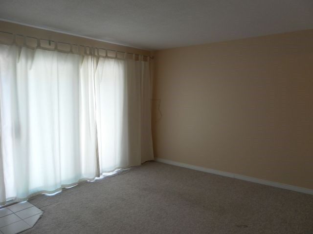 Room2