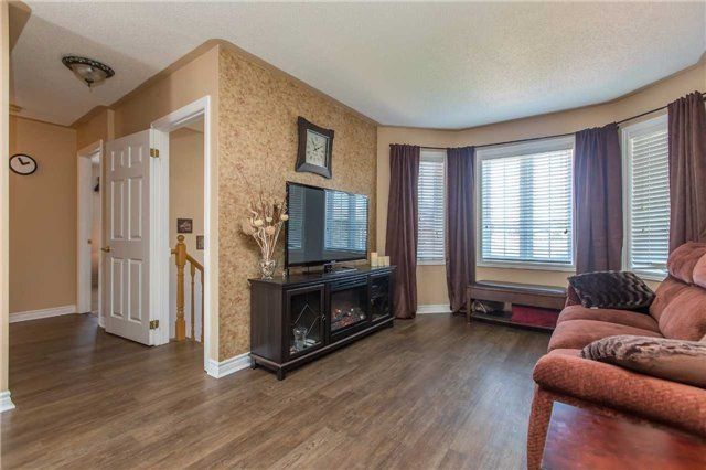 114 Bird St, Barrie, L4N0X4 | Image 3