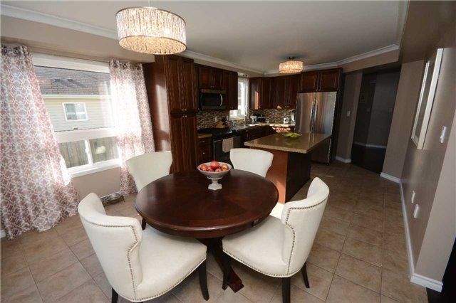 15 Waffler Cres, Cambridge, N1P 1H6 | Image 2