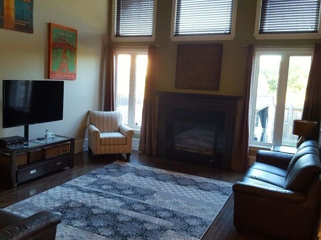 108 August Lily Cres, Ottawa, K1V2A6 | Image 2