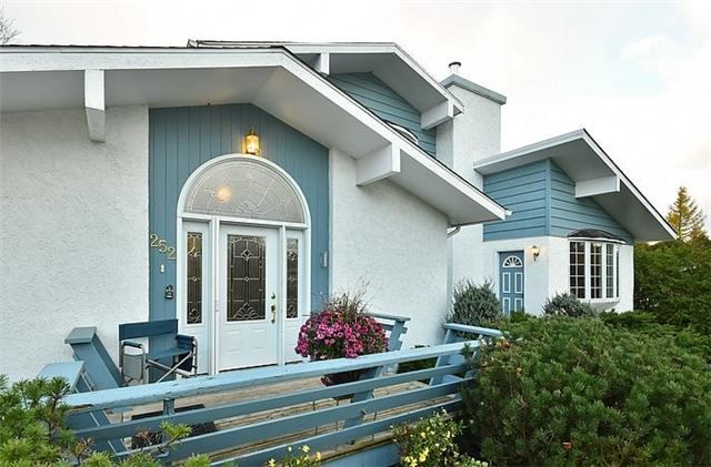 252 Swiss Meadows Blvd, Blue Mountains, N0H 2E0 | Image 2