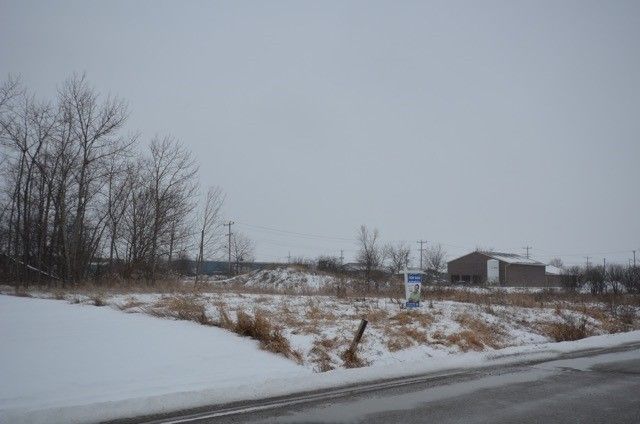 25 Commerce Rd, Kawartha Lakes, K9V5Y3 | Image 3