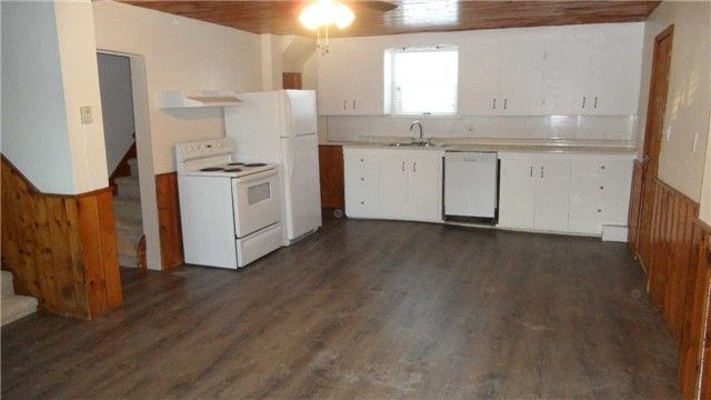 50 Leeson St S, East Luther Grand Valley, L9W5S5 | Image 3