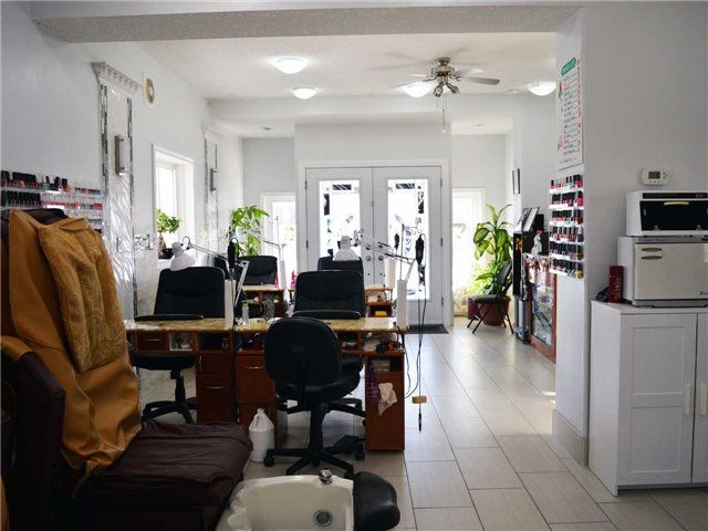 496 King St E, Kitchener, N2G2L6 | Image 3