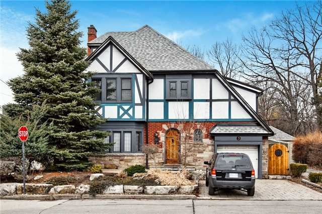 3 Oakwood Pl, Hamilton, L8S 4C9 | Image 2