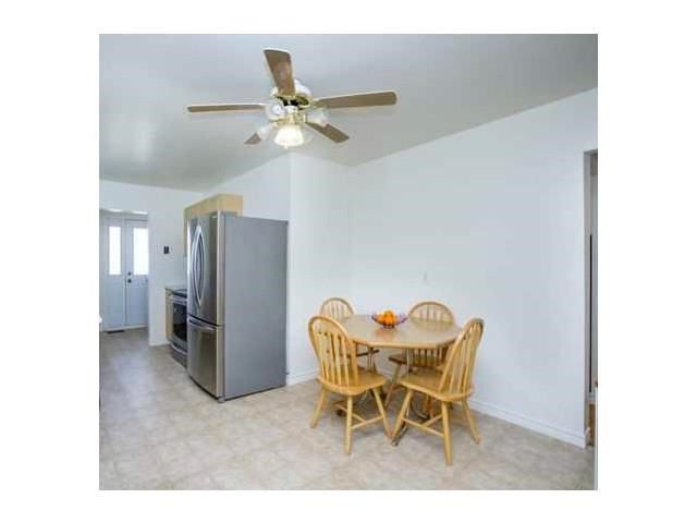 17 Burbank Pl, Barrie, L4M2S8 | Image 2