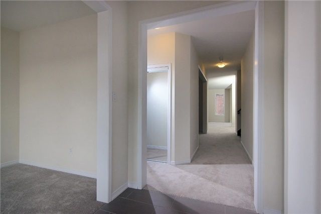 7869 Buckeye Cres, Niagara Falls, L2H2Y6 | Image 2