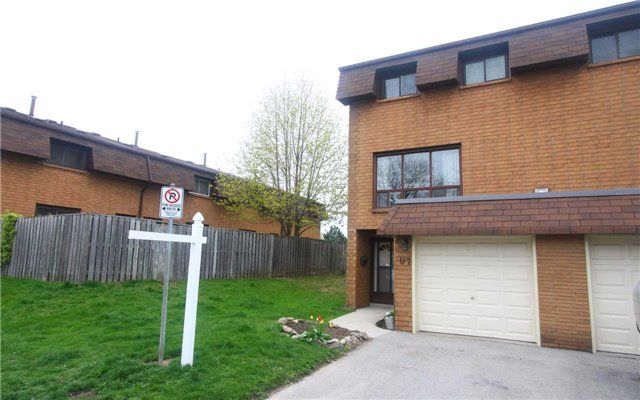 U7 - 444 Stone Church Rd W, Hamilton, L9B 1R1 | Image 2