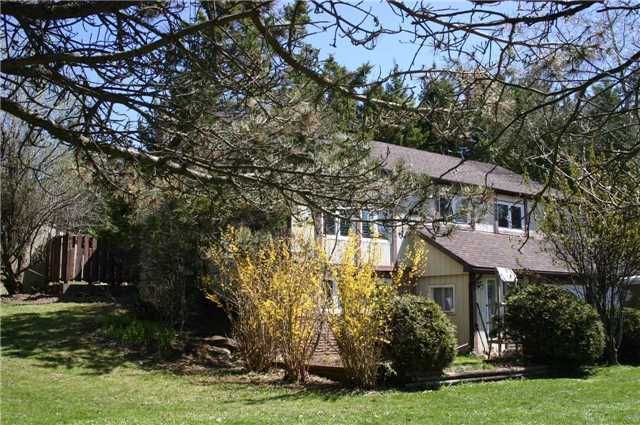 16 Old Carriage Rd, East Garafraxa, L9W 5A3 | Image 2