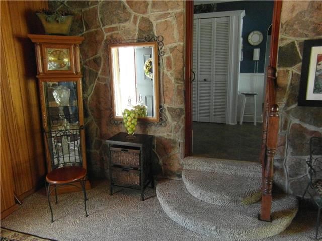 114 Colborne St W, Kawartha Lakes, K9V 3T5 | Image 3