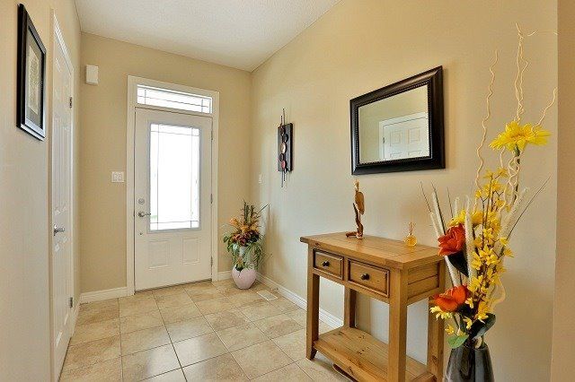 11 - 380 Lake St, Grimsby, L3M0E8 | Image 3