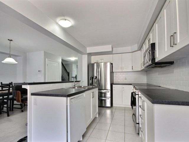 43 Trafalgar Dr, Hamilton, L8J0E2 | Image 3