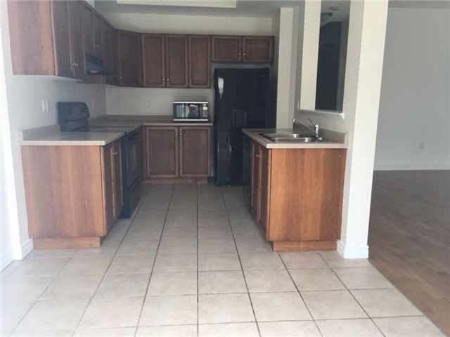 48 - 60 Cloverleaf Dr, Hamilton, L9K 1S8 | Image 3