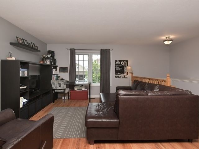 269 Berry St, Shelburne, L9V 3C9 | Image 3