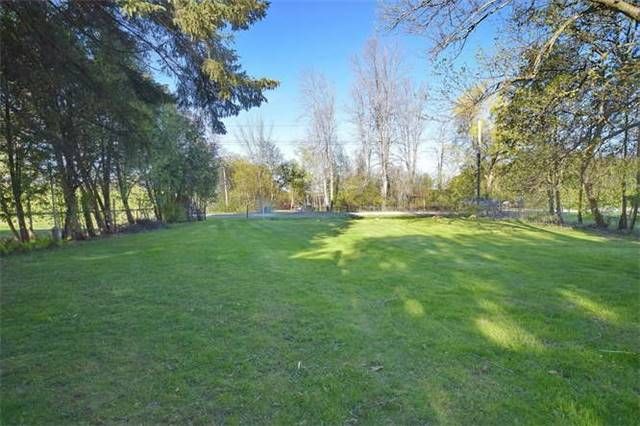 71 Wakeford Rd, Kawartha Lakes, K0M 2C0 | Image 2