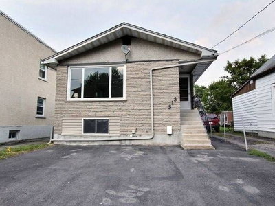 Detached House sold at 313 Savard Avenue, Ottawa, Ontario, K1L7S1 - Vanier - MLS: X3921050