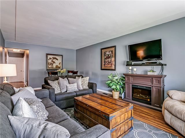 33 Shadyside Ave, Hamilton, L8V 3E2 | Image 3