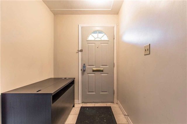 249 Sunview St S, Waterloo, N2L3V8 | Image 2