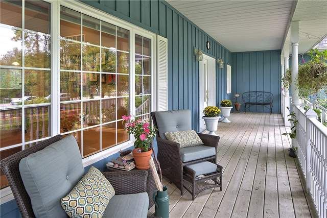 120 Wards Rd, Blue Mountains, L9Y 4S8 | Image 2