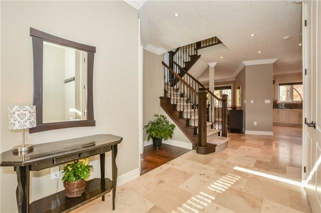 8 - 258 Edgewater Cres, Kitchener, N2A 4M2 | Image 3