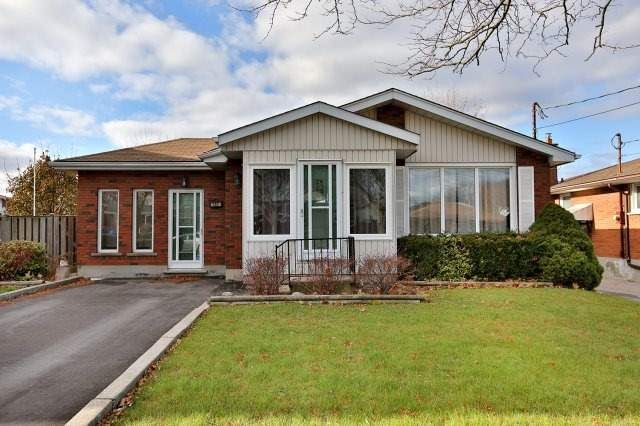 157 Hoover Cres, Hamilton, L9A 3H3 | Image 2