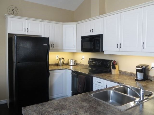 1501 - 325 Densmore Rd, Cobourg, K9A0E4 | Image 2