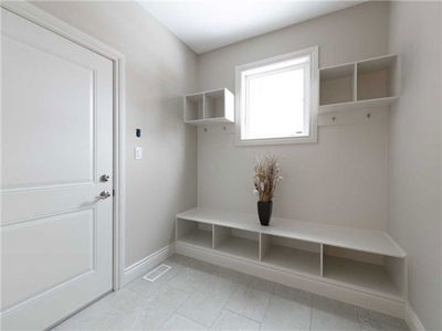 1390 Maple Ave, LaSalle -  image-0-3