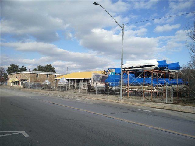 162 Niagara Blvd, Fort Erie, L2A 3G3 | Image 2