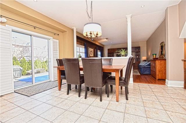 8 Watercliff Pl, Hamilton, L8E 6E5 | Image 3