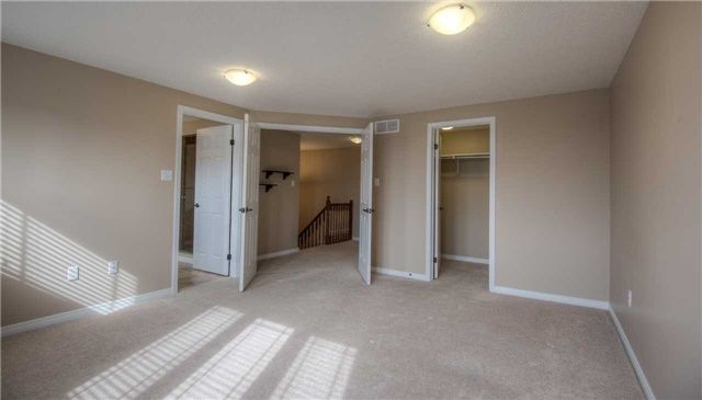 795 Laurelwood Dr, Waterloo, N2V0A3 | Image 2