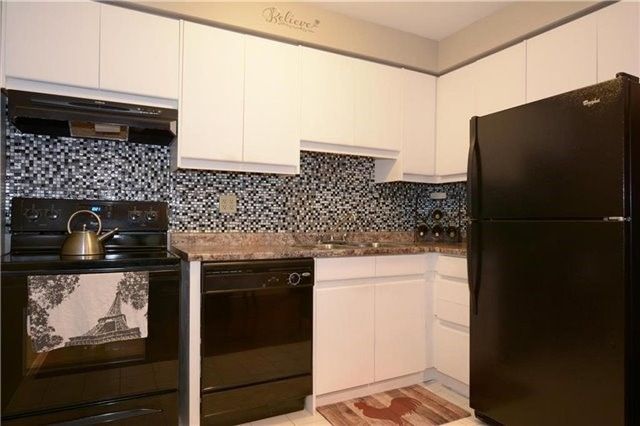 303 - 36 James St S, Hamilton, L8P 4W4 | Image 2