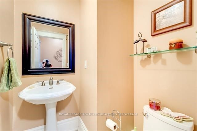 Listing Image 15
