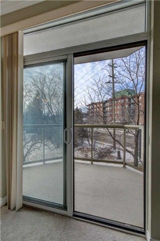 308 - 255 Keats Way, Waterloo, N2L 6N6 | Image 2