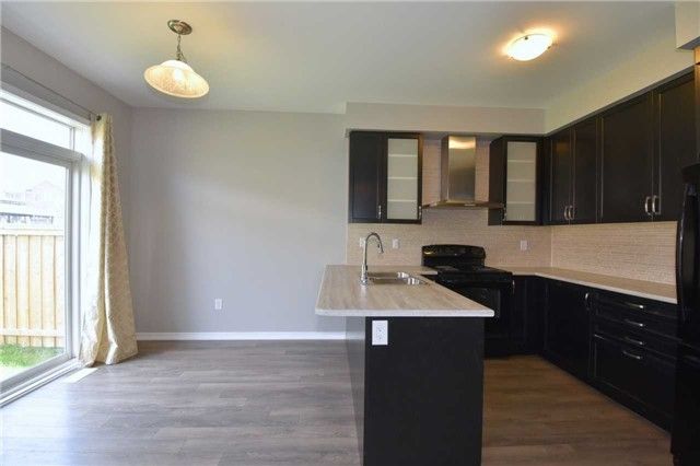 101 Warner Lane, Brantford, N3T 5L5 | Image 2