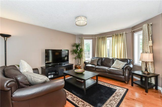 356 Garth Massey Dr, Cambridge, N1T 2K4 | Image 3