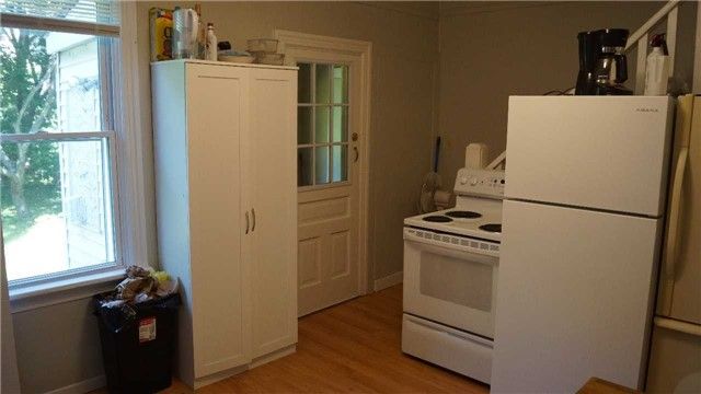 224 Broadway Ave, Hamilton, L8S 2Y3 | Image 2