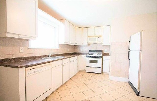 82 Clinton St, Hamilton, L8L 3K2 | Image 3