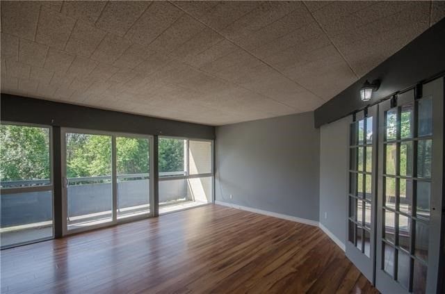 201 - 91 Conroy Cres, Guelph, N1G 2V5 | Image 2