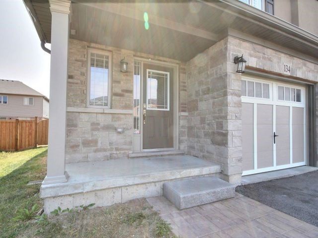 134 Westbank Tr, Hamilton, L8J0H3 | Image 2