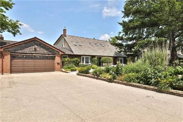 8 Lakeshore Dr, Hamilton, L8E5C6 | Image 3