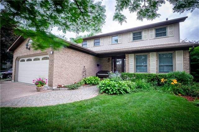 18 Charterhouse Cres, Hamilton, L9G4E5 | Image 2