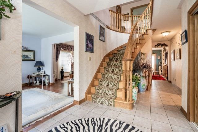 4916 Thirty Rd N, Lincoln, L0R 0B3 | Image 3