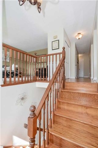 418 Imperial Rd S, Guelph, N1K1J9 | Image 3