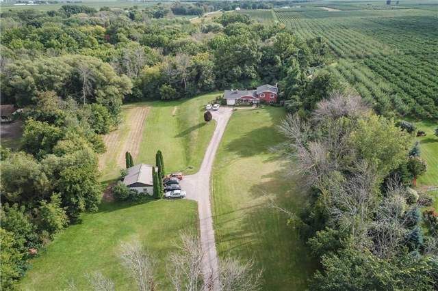 341 Lakeshore Rd, Niagara-on-the-Lake, L0S 1J0 | Image 2